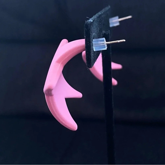 Hot Pink Star Earrings Pierced Matte  Finish - Picture 7 of 10